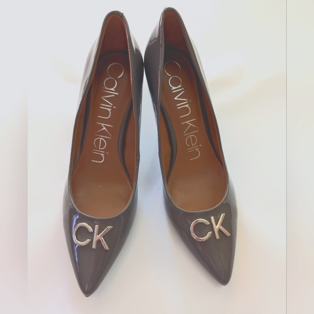 Calvin Klein Grey Patent Leather Heels Size 9 1/2